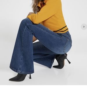 NWT Women's New York & Company HIGH-WAISTED FLARE JEANS Size 14/MEDIUM BLUE WASH